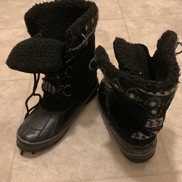 Smith's Black Winter Boots - Size 6 - Picture 6 of 8